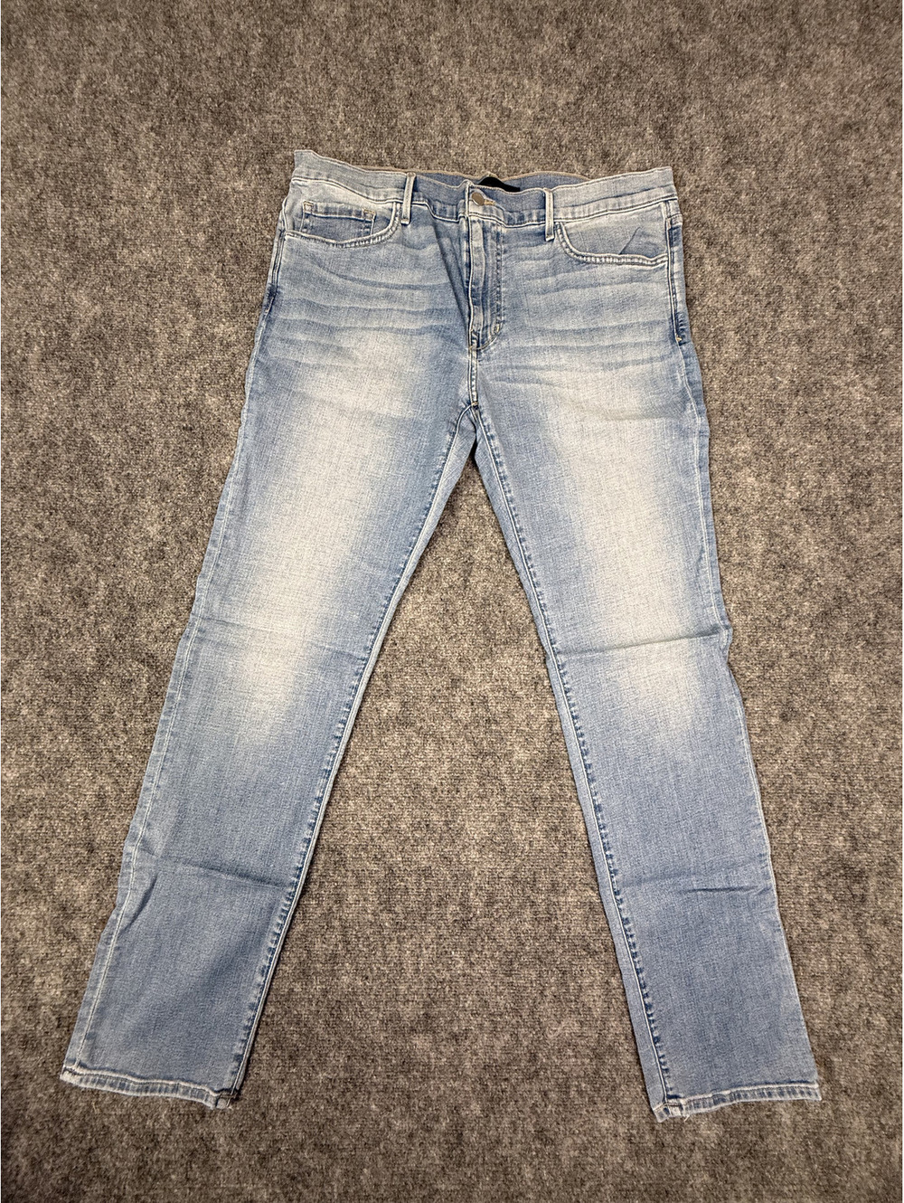 Joe's Jeans The Asher Slim Fit Light Wash Denim Jeans Size